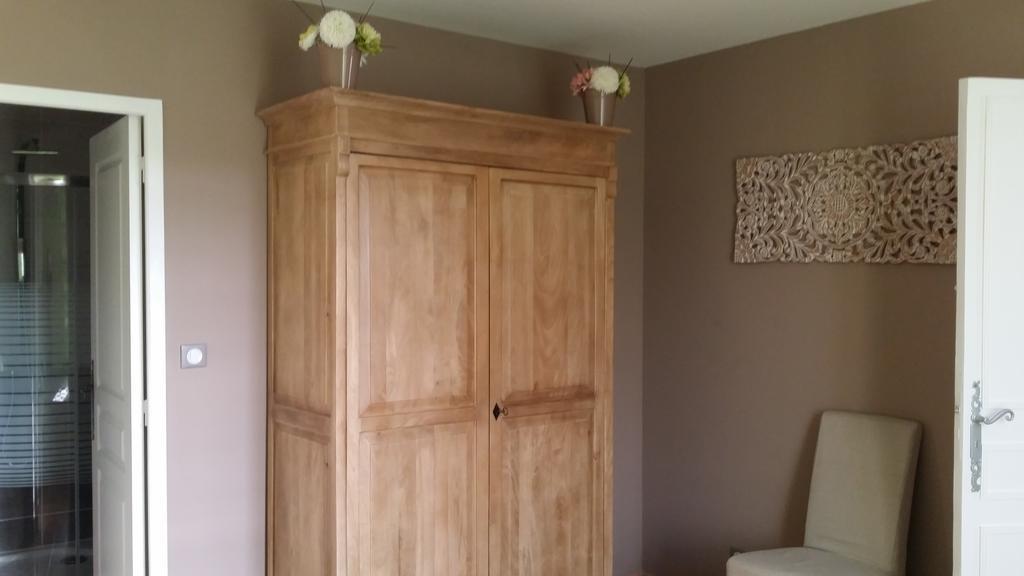 Les Portes Du Soleil Bed & Breakfast Capestang Oda fotoğraf